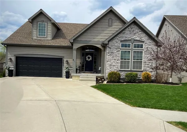 $525,000 | 23834 West 126th Terrace, Olathe, KS 66061