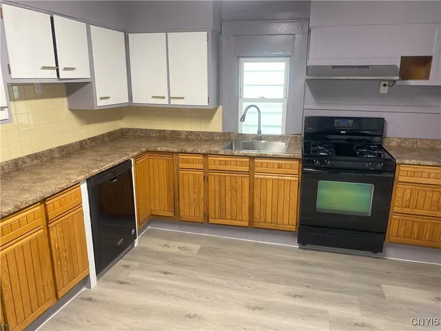 $139,000 | 2407 Lodi Street, Syracuse, NY 13208