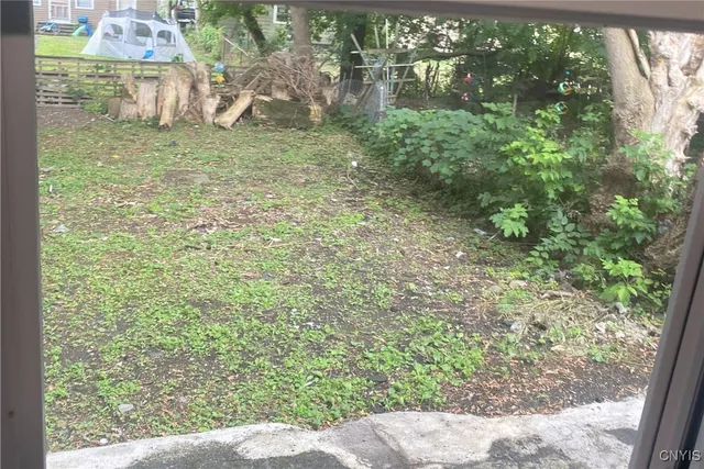 $139,000 | 2407 Lodi Street, Syracuse, NY 13208