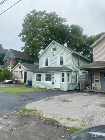 $139,000 | 2407 Lodi Street, Syracuse, NY 13208