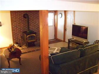 2368 Schaffer Road Pottstown, PA 19464 - Photo 7 of 12 Gallery Image 7