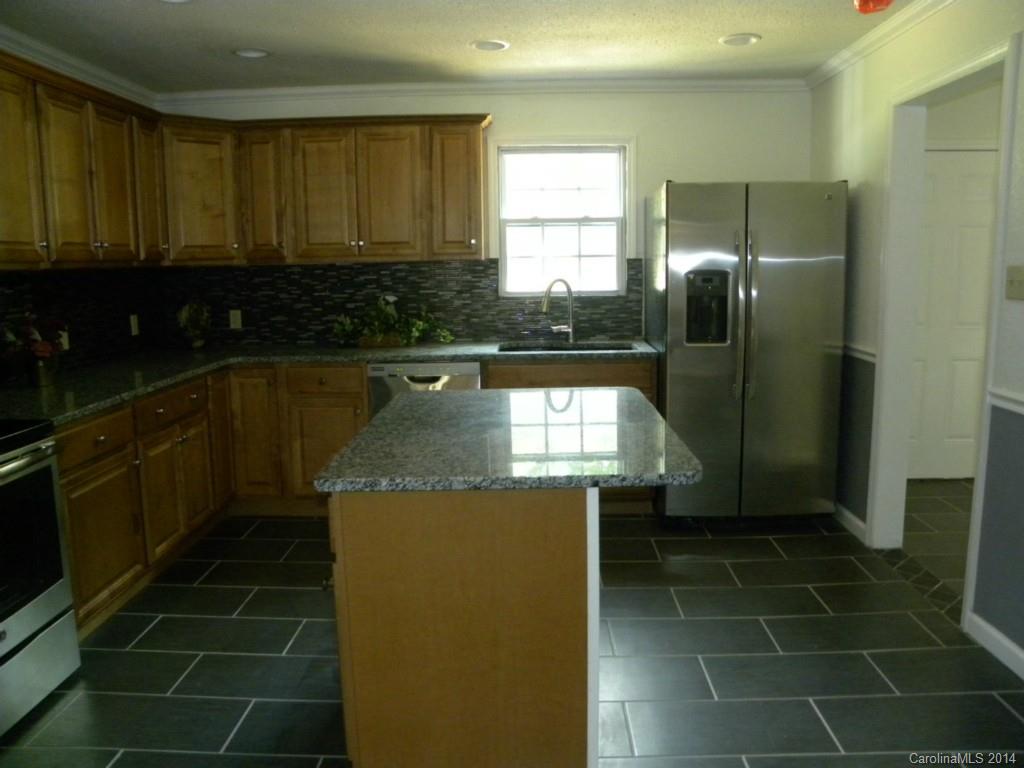 2339 J B Denton Road Lancaster, SC 29720 - Photo 3 of 19 Gallery Image 3