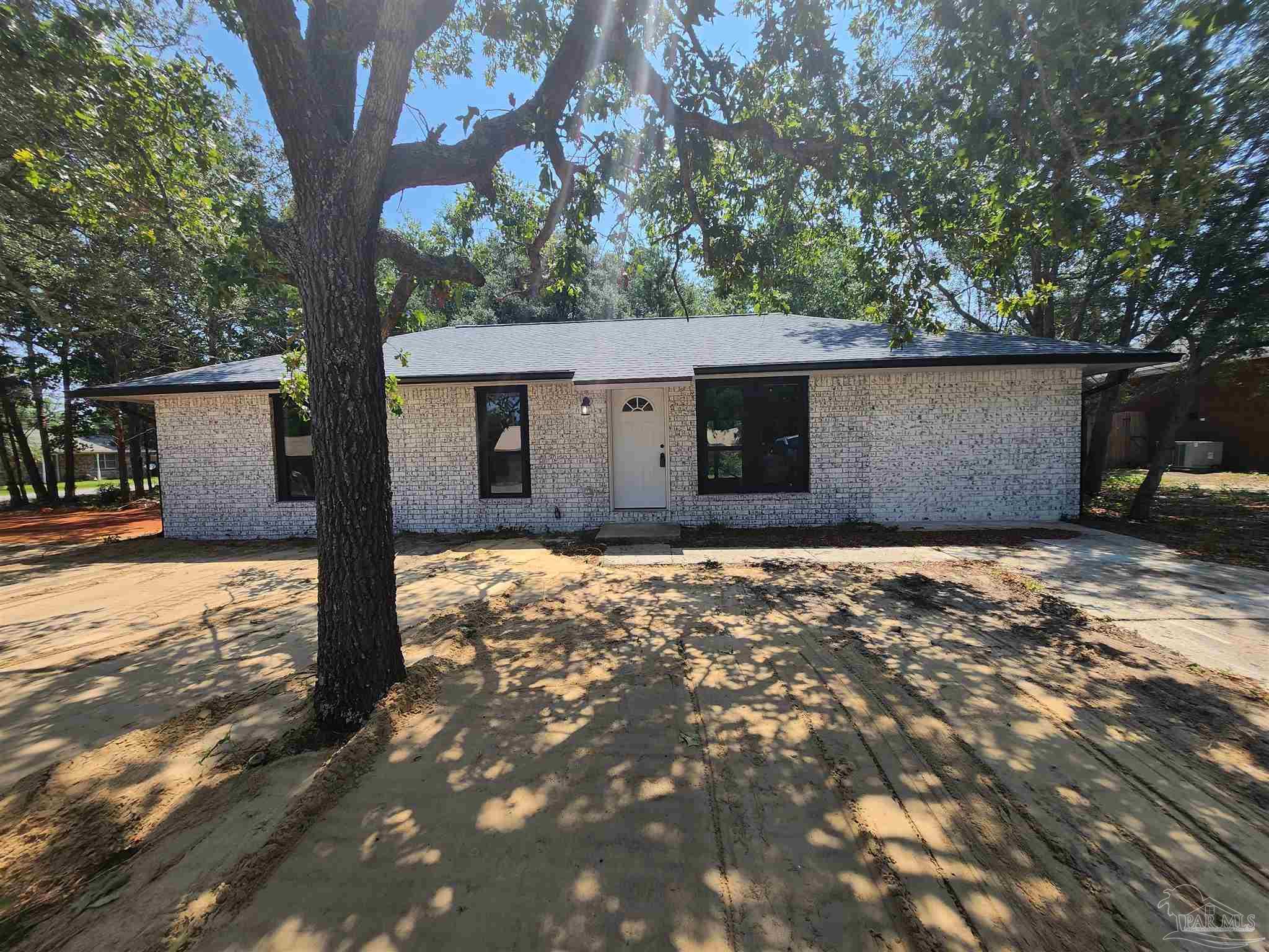 1474 Redfish Point Road Gulf Breeze, FL 32563 - Photo 1 of 34 Gallery Image 1
