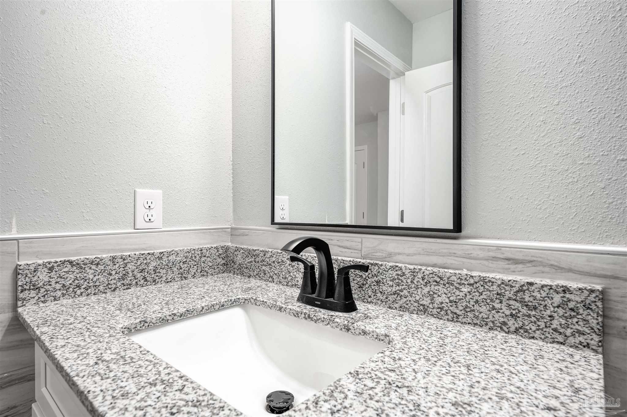 1474 Redfish Point Road Gulf Breeze, FL 32563 - Photo 22 of 34 Gallery Image 22