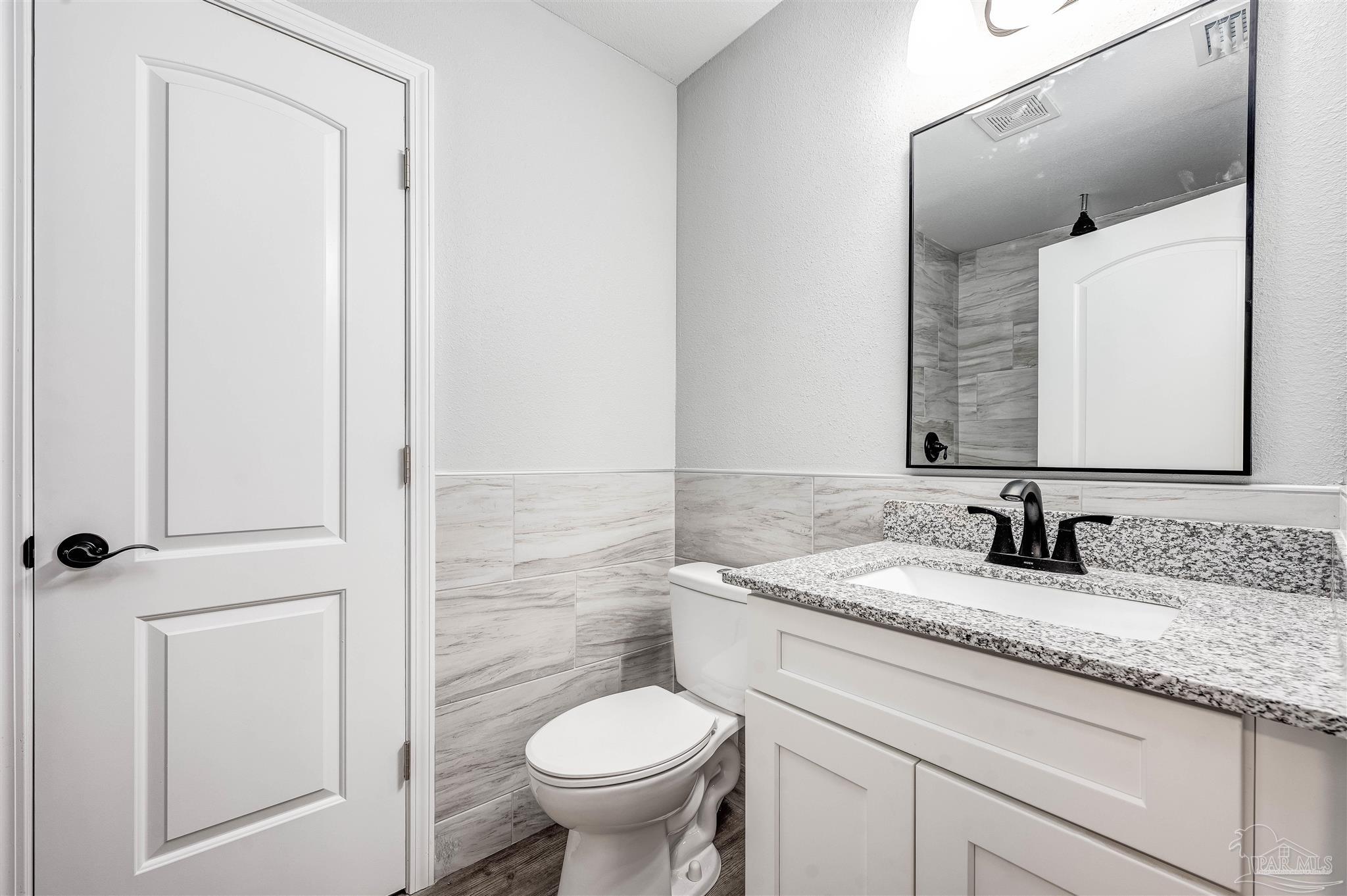 1474 Redfish Point Road Gulf Breeze, FL 32563 - Photo 29 of 34 Gallery Image 29