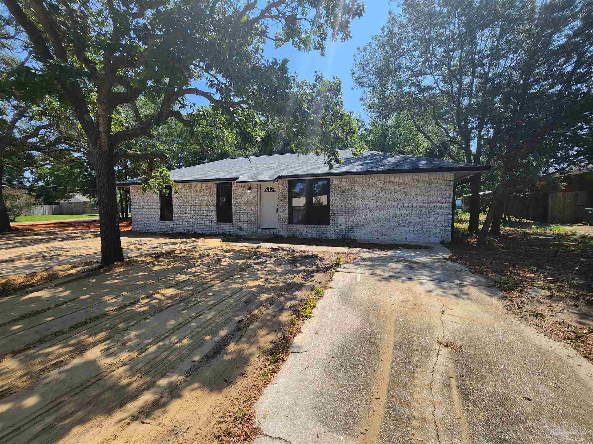 1474 Redfish Point Road Gulf Breeze, FL 32563 - Photo 32 of 34 Gallery Image 32