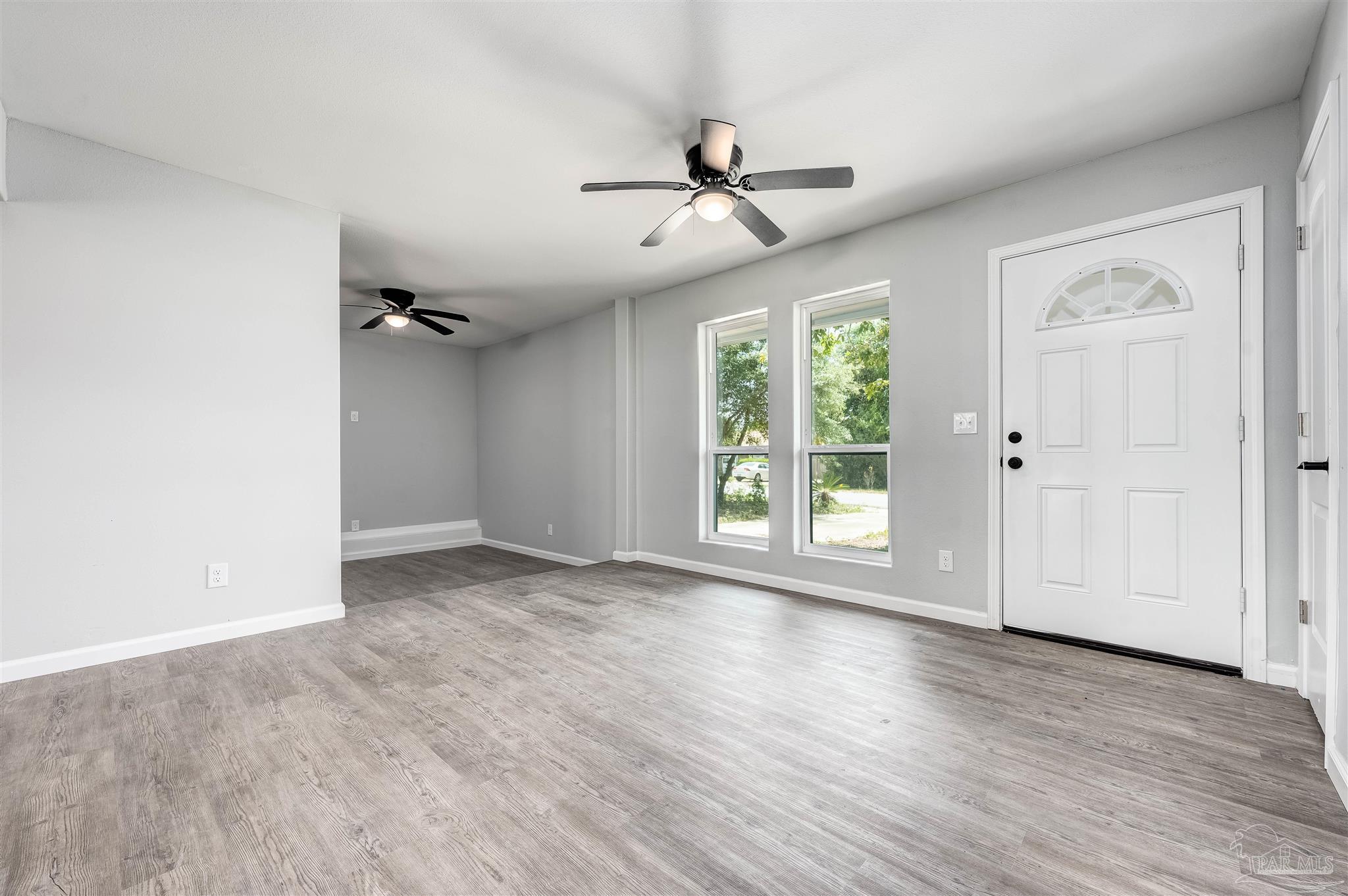 1474 Redfish Point Road Gulf Breeze, FL 32563 - Photo 4 of 34 Gallery Image 4