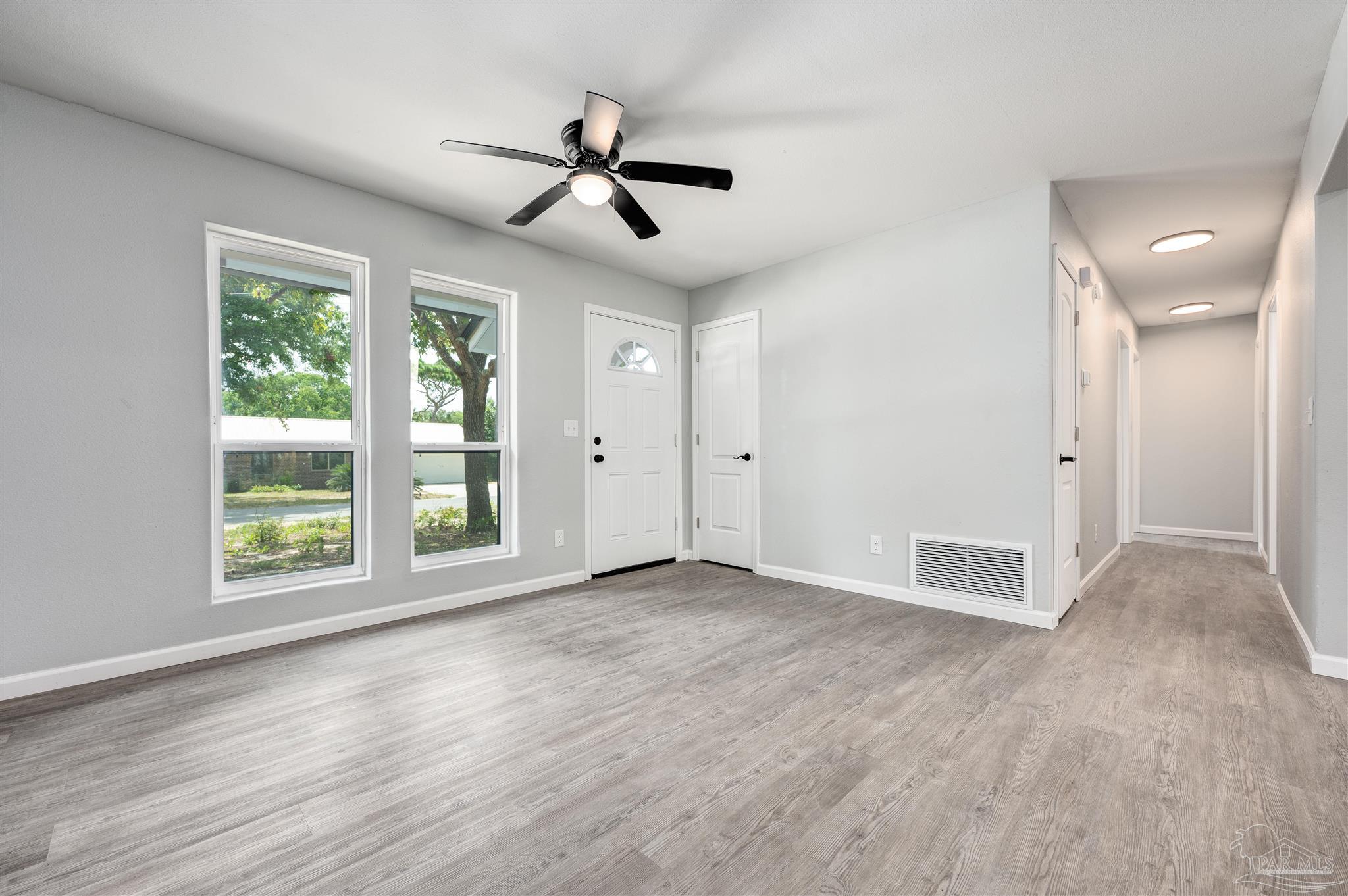 1474 Redfish Point Road Gulf Breeze, FL 32563 - Photo 5 of 34 Gallery Image 5