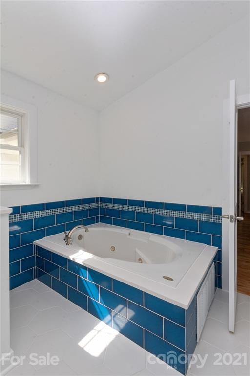 9107 Raintree Lane Charlotte, NC 28277 - Photo 31 of 38 Gallery Image 31