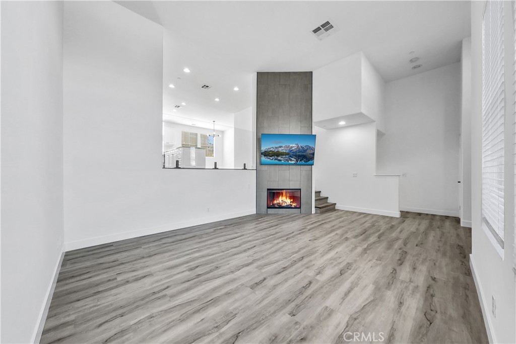 8415 Kendra Loop Orange, CA 92867 - Photo 6 of 36