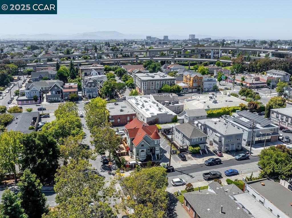 3229 Elm Street Oakland, CA 94609 - Photo 17 of 18 a view of a city