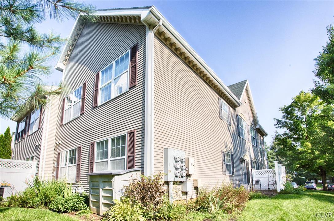 1876 Mansfield Street Hellertown, PA 18055 - Photo 13 of 14