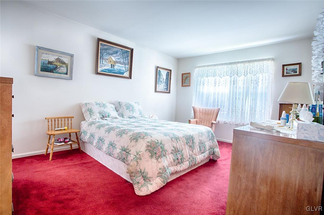 1876 Mansfield Street Hellertown, PA 18055 - Photo 6 of 14