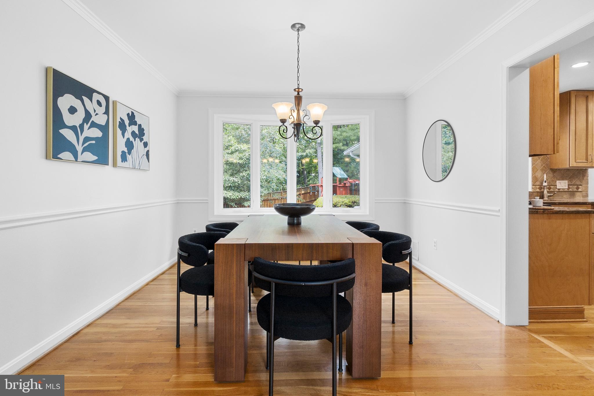 6801 Brisbane Street Springfield, VA 22152 - Photo 12 of 31 Large Dining Room