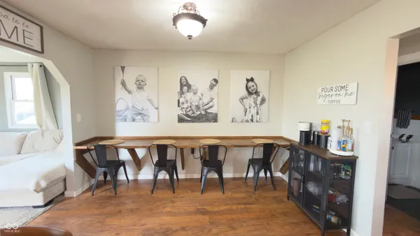 $260,000 | 9091 East County Road 900 South, Austin, IN 47102