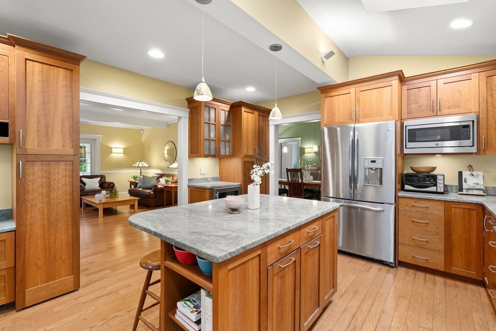 9 Bonad Road Arlington, MA 02476 - Photo 8 of 38