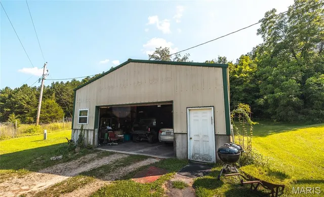 $550,000 | 539 County Road 69A, Black, MO 63625