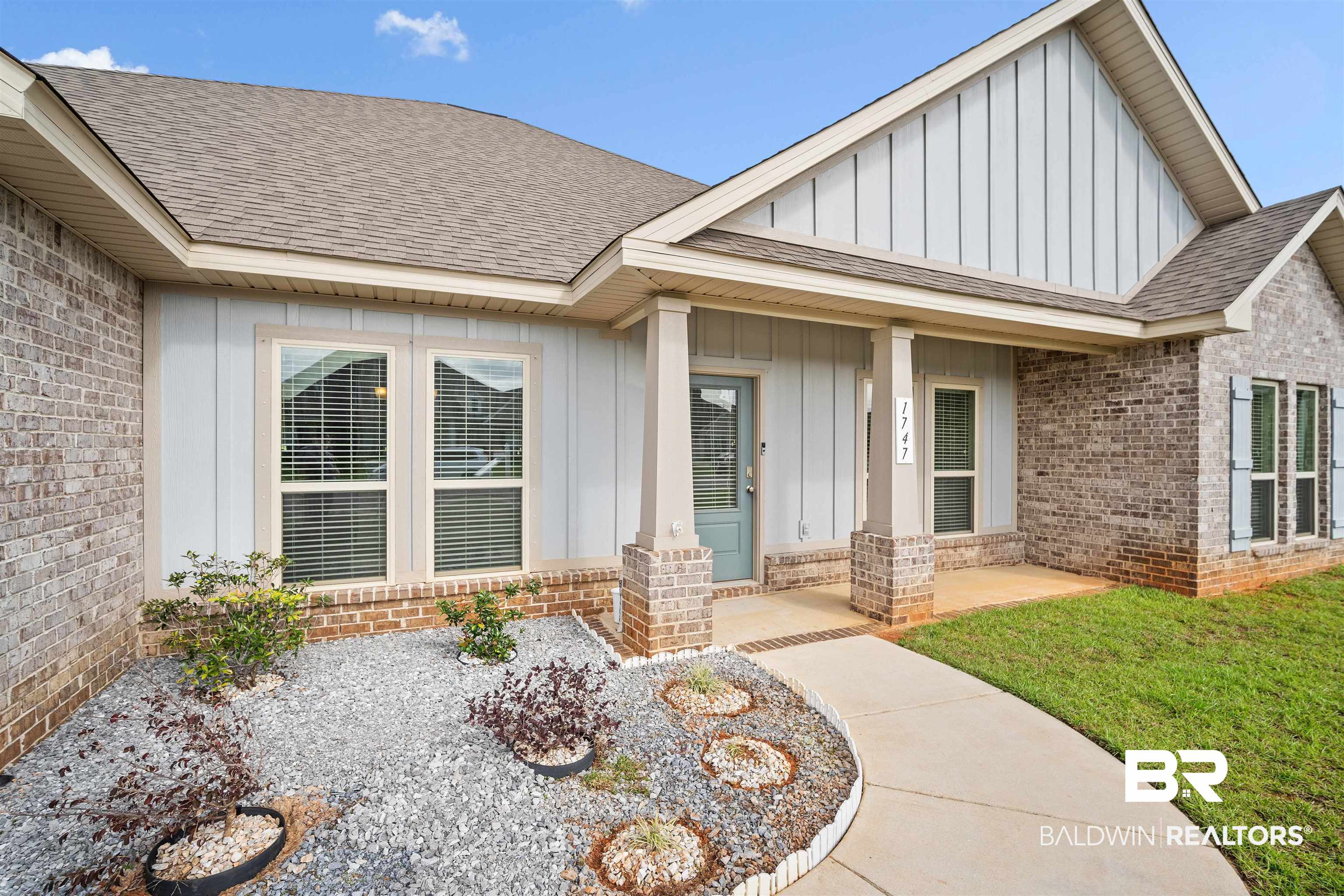1747 Gwin Court Mobile, AL 36695 - Photo 3 of 33