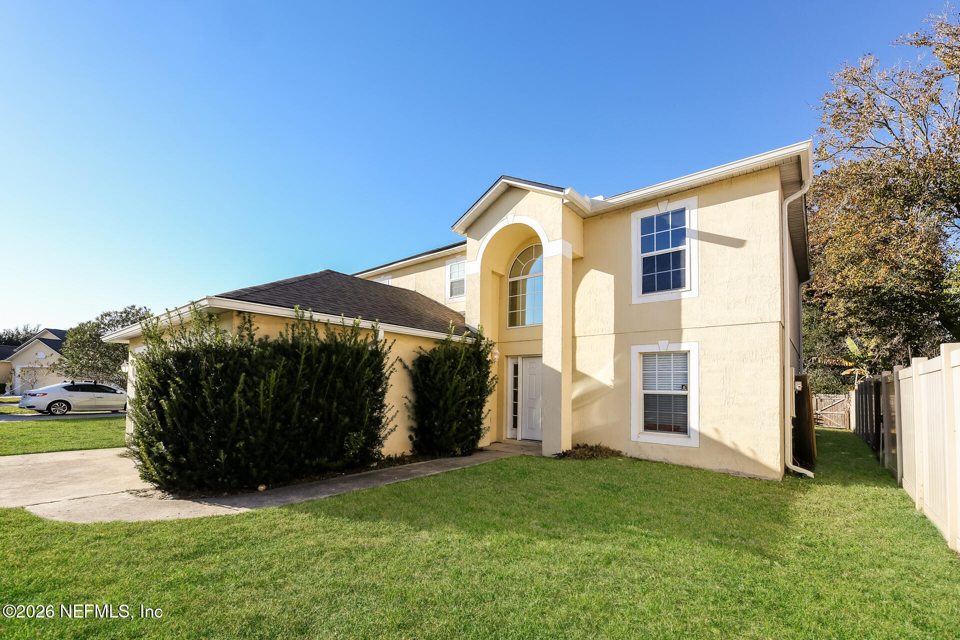 2652 Sunrise Ridge Lane Jacksonville, FL 32277 - Photo 2 of 22 a view of a back yard of the house