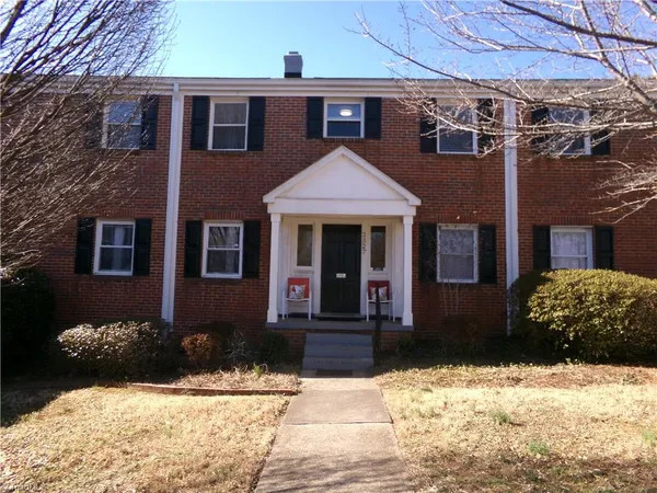 $1,200 | 2527 Miller Park Circle, Unit C, Winston-Salem, NC 27103