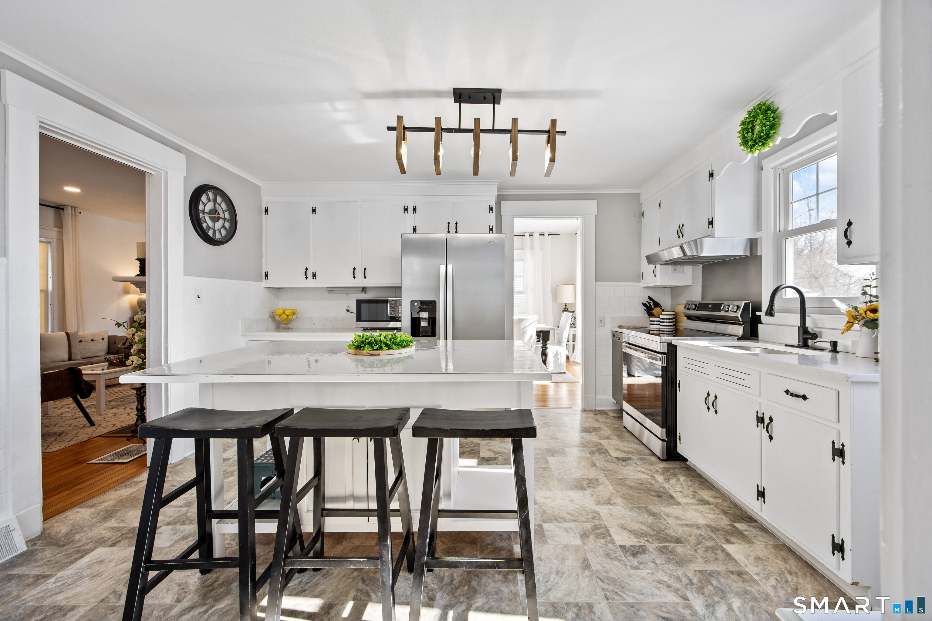 145 Fort Hale Road New Haven, CT 06512 - Photo 14 of 40