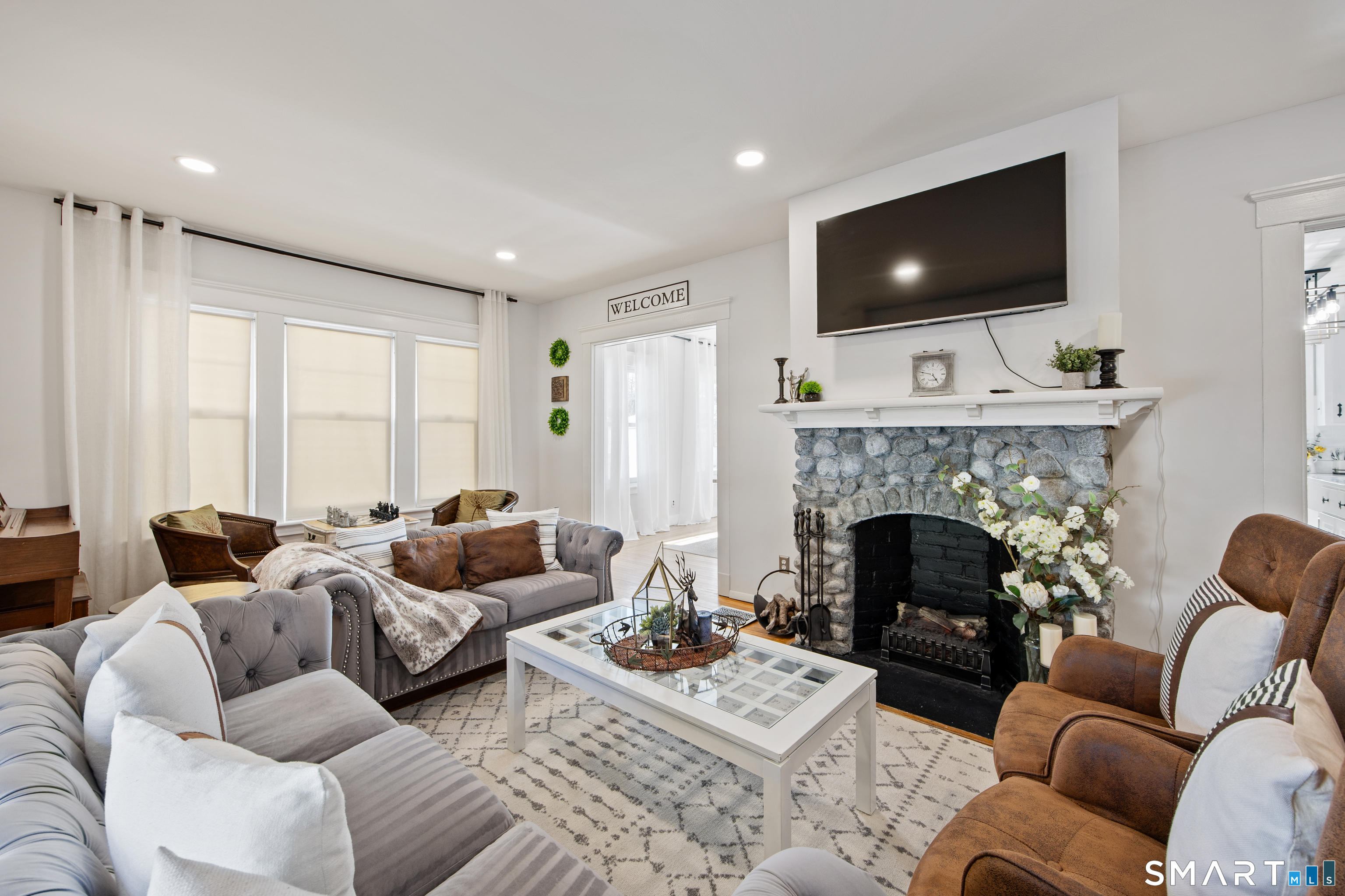 145 Fort Hale Road New Haven, CT 06512 - Photo 6 of 40