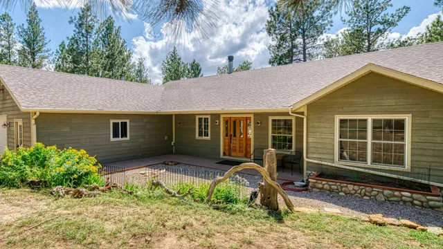 $470,000 | 37 Kanode Road, Moorcroft, WY 82721