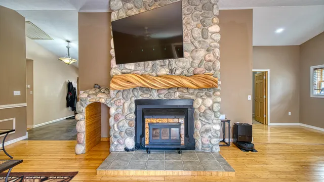 $470,000 | 37 Kanode Road, Moorcroft, WY 82721