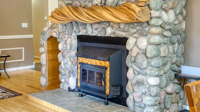 $470,000 | 37 Kanode Road, Moorcroft, WY 82721