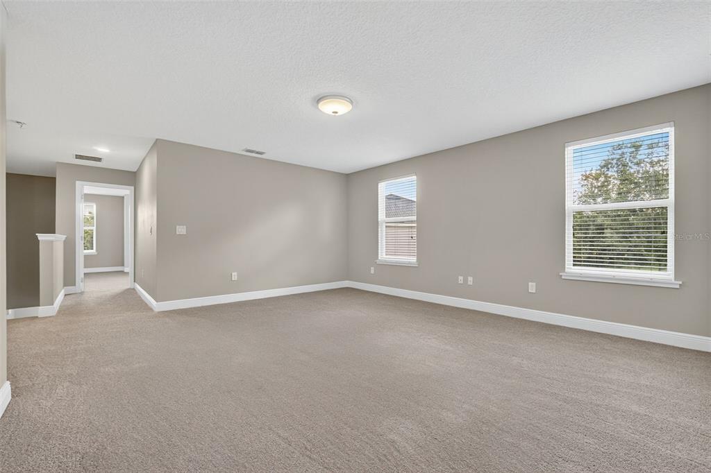280 Wallrock Drive Ocoee, FL 34761 - Photo 39 of 88 a view of an empty room with a window