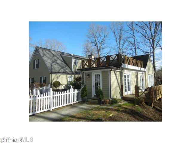 212 Robin Road Mount Airy, NC 27030 - Photo 3 of 16 Exterior Back.