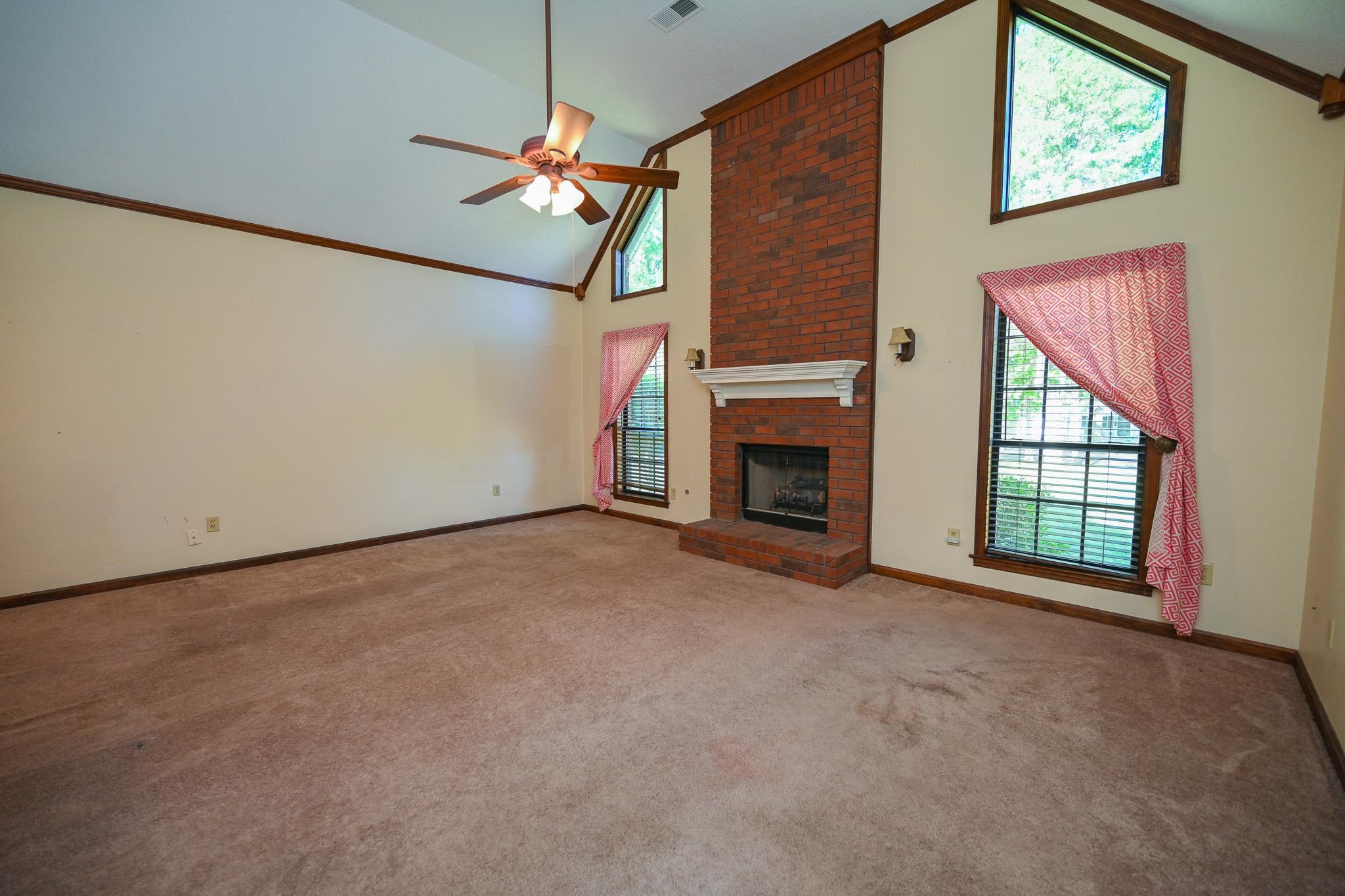3746 Broadway Road Bartlett, TN 38135 - Photo 8 of 39 Vaulted 13' ceiling with gas fireplace.
