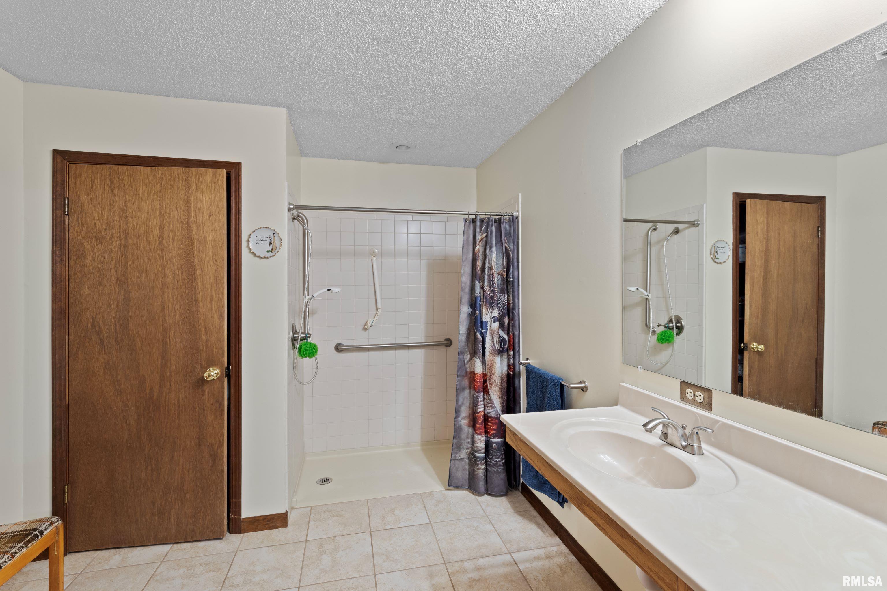 15107 Liberty School Road Marion, IL 62959 - Photo 17 of 35