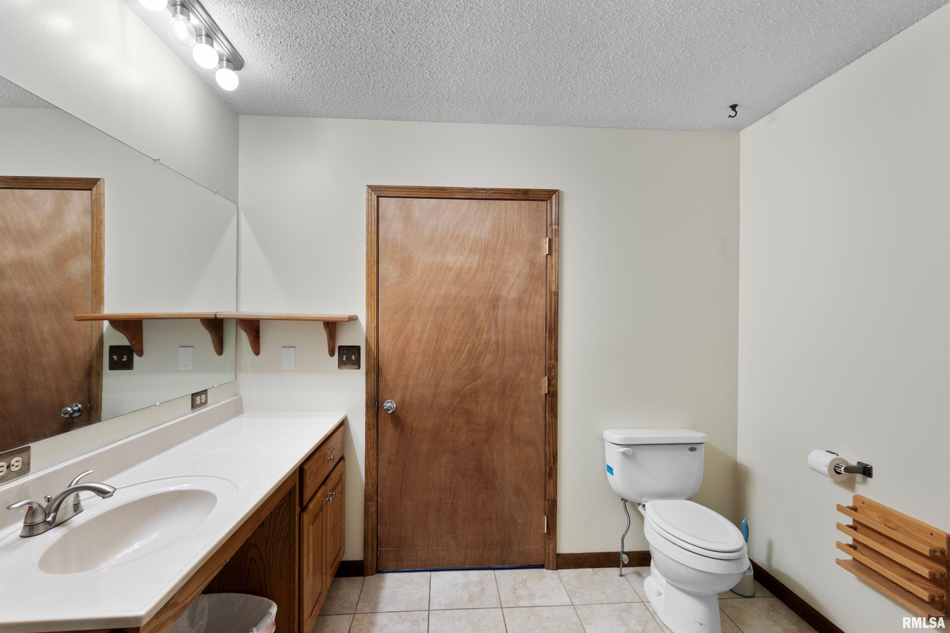 15107 Liberty School Road Marion, IL 62959 - Photo 18 of 35
