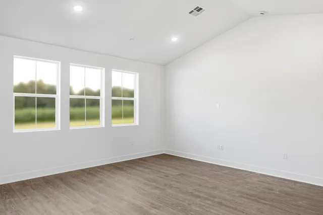 $489,990 | 8053 Cottonwood Drive, Friant, CA 93626