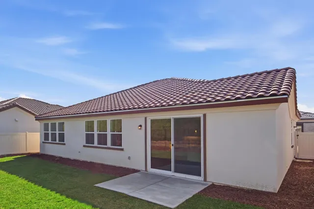 $489,990 | 8053 Cottonwood Drive, Friant, CA 93626