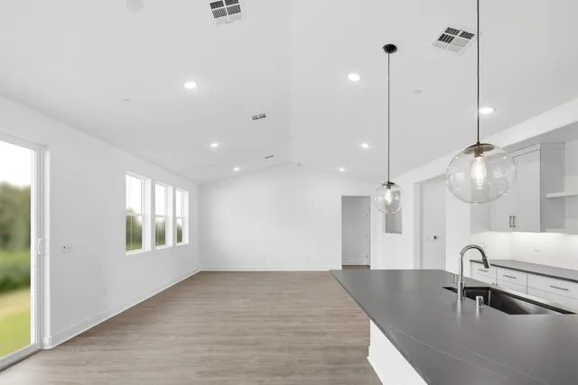 $489,990 | 8053 Cottonwood Drive, Friant, CA 93626