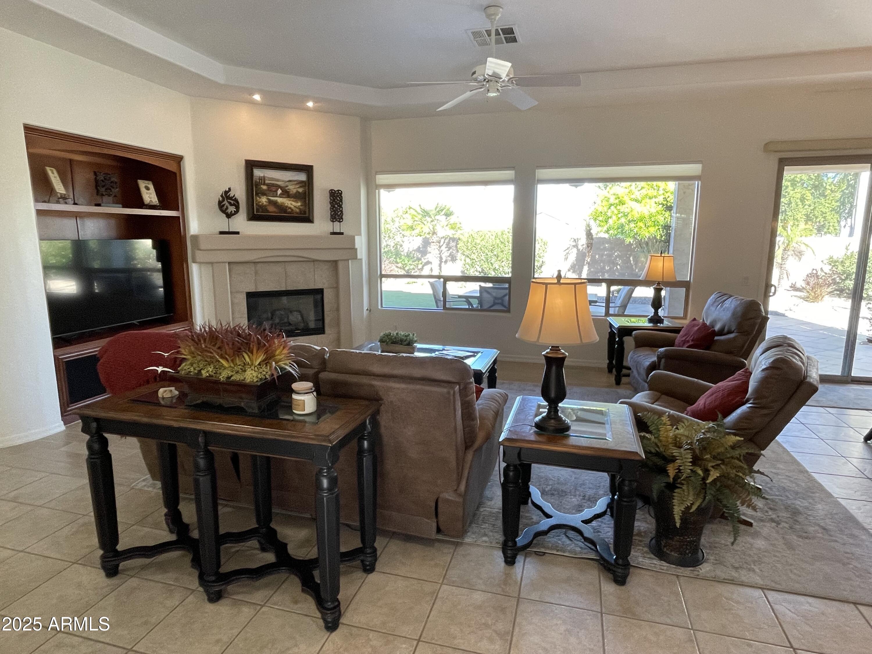 4146 East Azalea Drive Gilbert, AZ 85298 - Photo 7 of 43 75F5028A-B1A8-4FF7-9B05-C97418879FF9