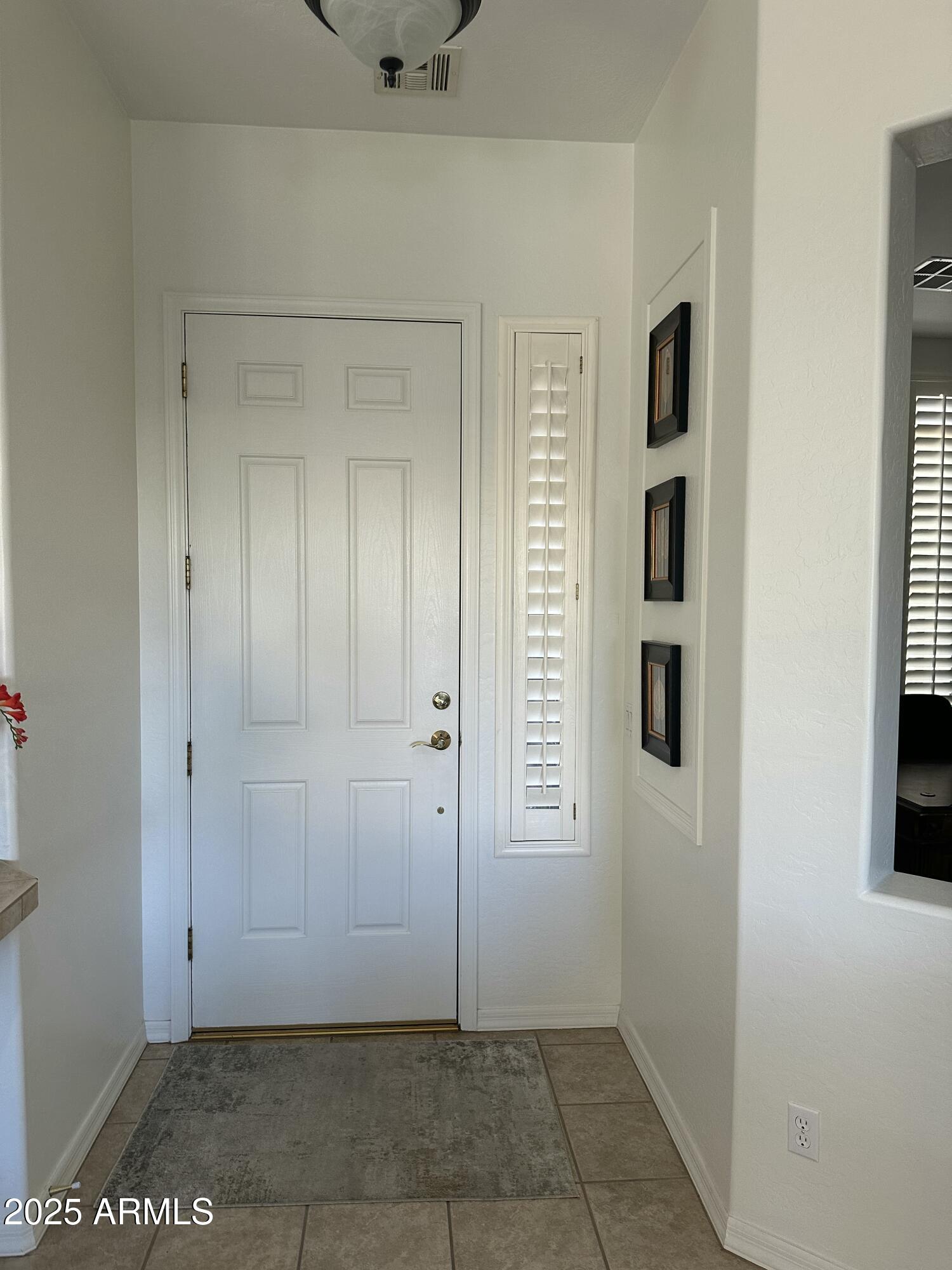 4146 East Azalea Drive Gilbert, AZ 85298 - Photo 9 of 43 AF62A5BC-3580-45EA-B0B3-FD544EDC30B7