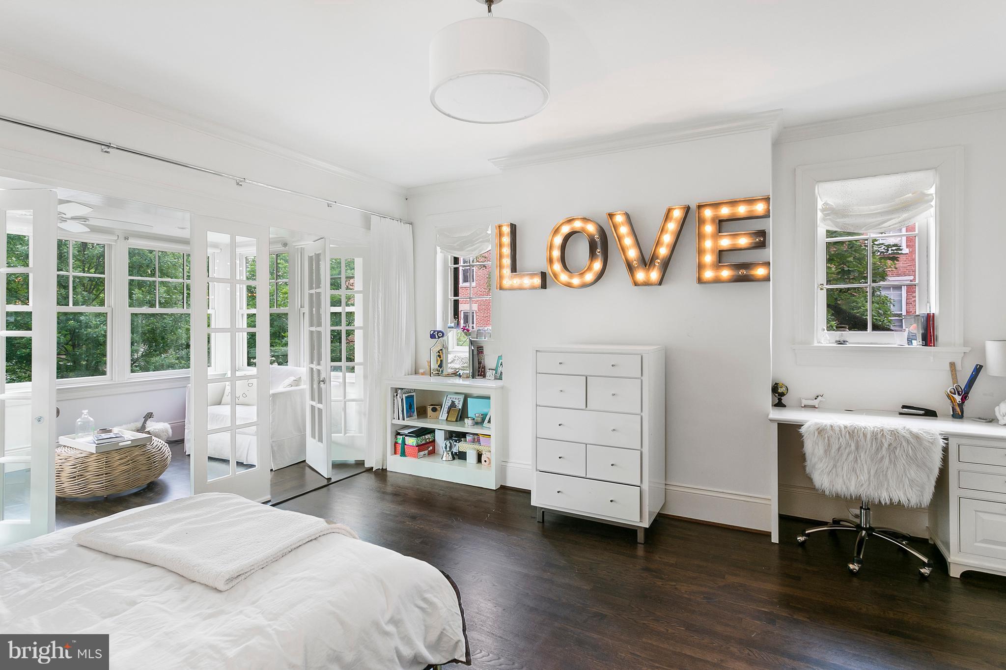 3301 N Street Northwest Washington, DC 20007 - Photo 16 of 30 Bedroom