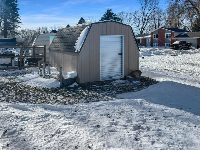 $220,000 | 413 North 1st Avenue West, Truman, MN 56088