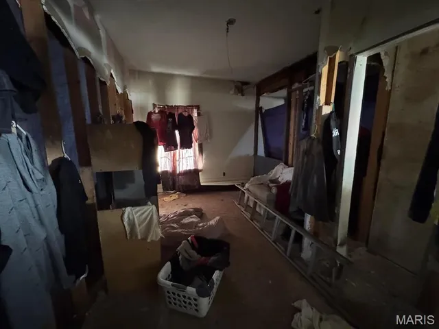 $15,000 | 407 South Illinois Street, Benld, IL 62009