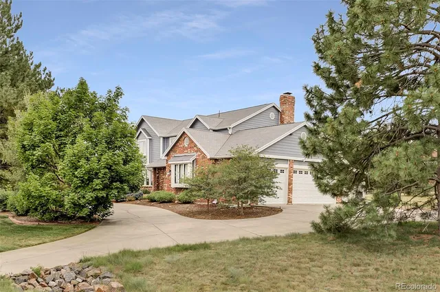 $1,089,000 | 19052 East Briarwood Drive, Centennial, CO 80016