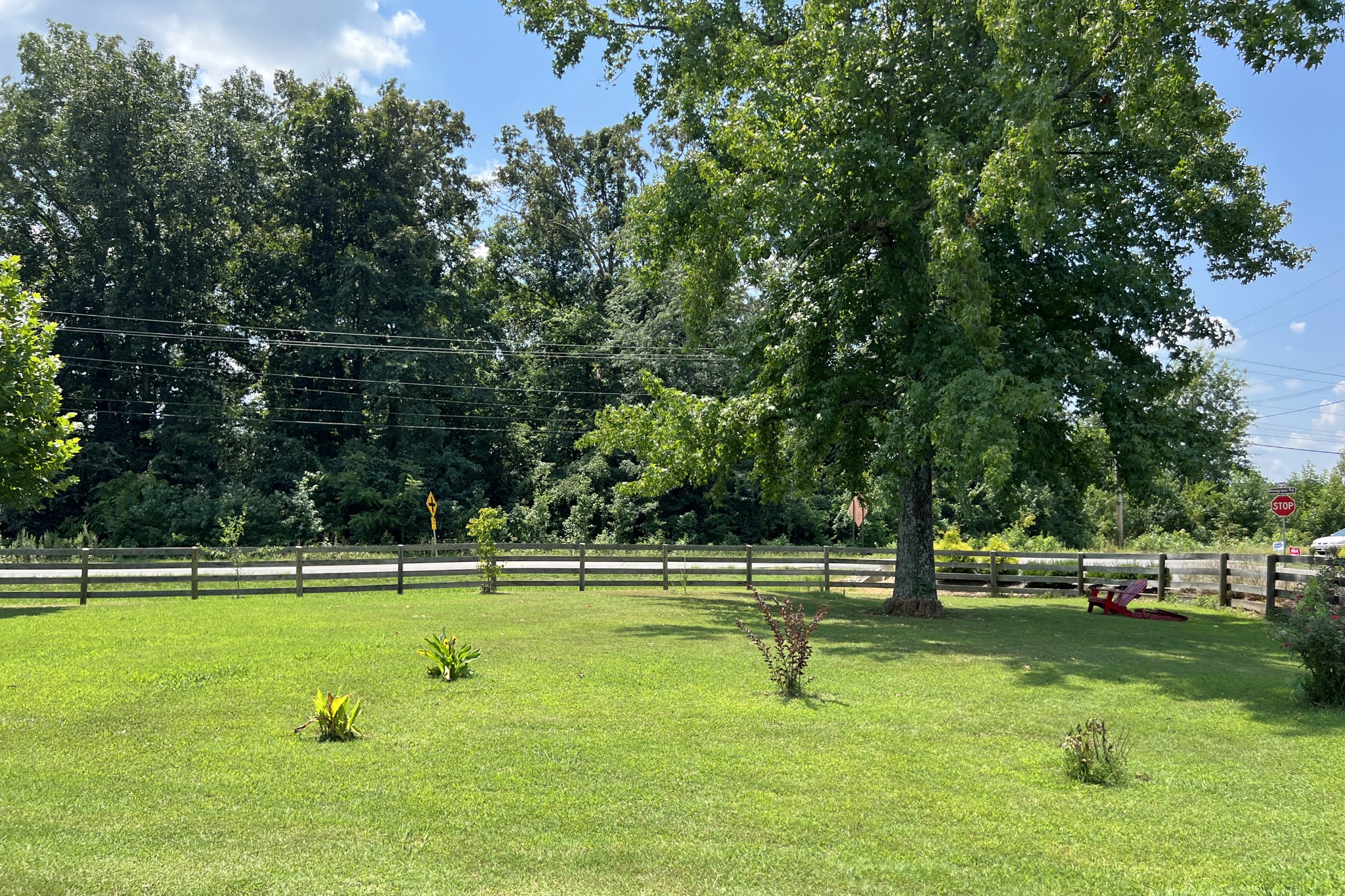200 Poplar Street Franklin, KY 42134 - Photo 35 of 37 a view of a park with swings and slides