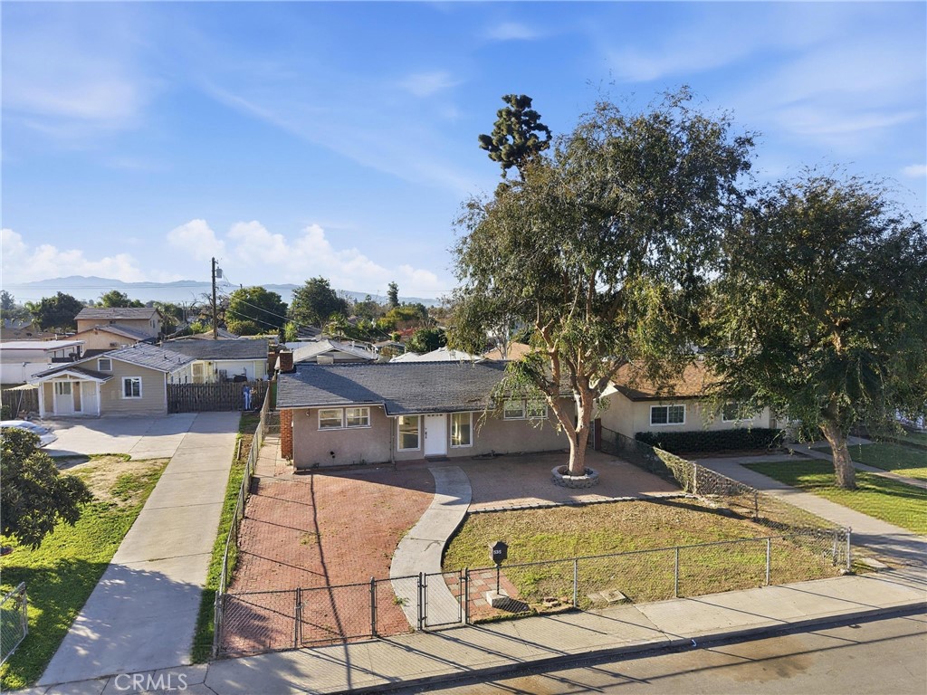 535 West Ralston Street Ontario, CA 91762 - Photo 3 of 40