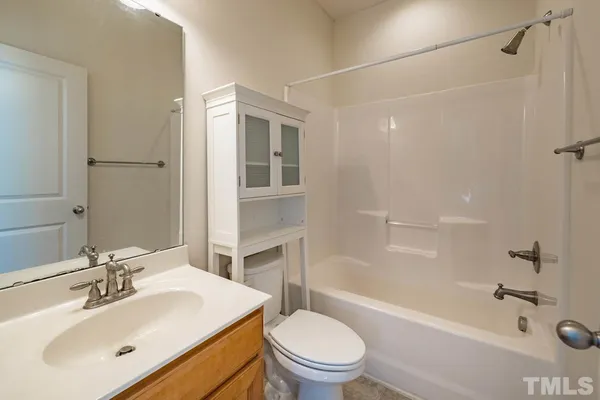 $2,750 | 1178 Great Ridge Parkway, Chapel Hill, NC 27516