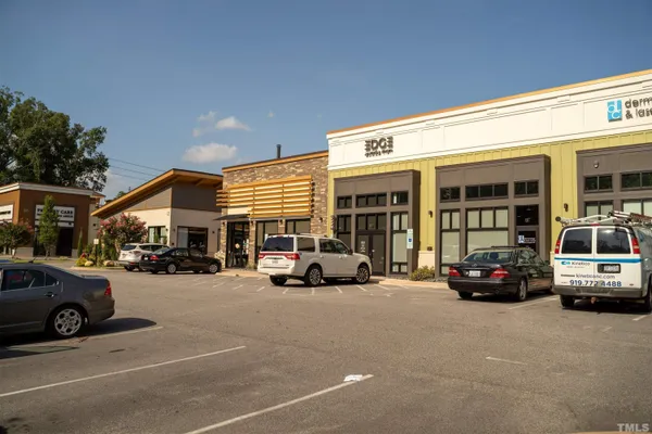 $2,750 | 1178 Great Ridge Parkway, Chapel Hill, NC 27516