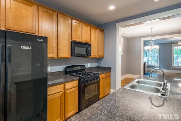 $2,750 | 1178 Great Ridge Parkway, Chapel Hill, NC 27516