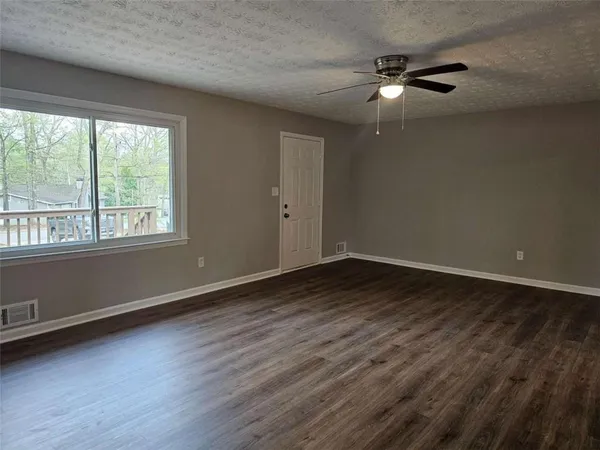 $264,900 | 6829 Laurel View Court, Douglasville, GA 30135