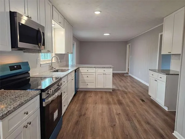 $264,900 | 6829 Laurel View Court, Douglasville, GA 30135